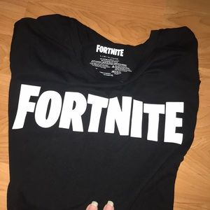 Black fornite t shirt size L